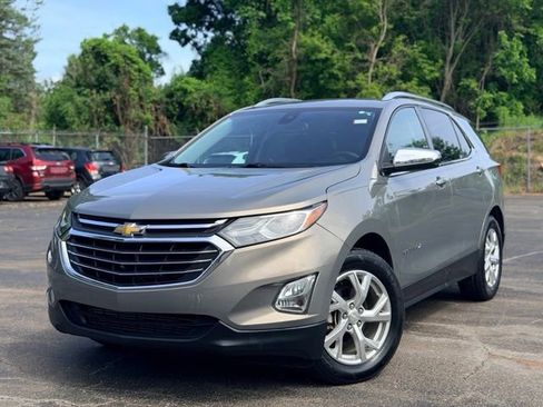 Used 2018 Chevrolet Equinox Premier w/ Infotainment II Package AWD/4WD image 1