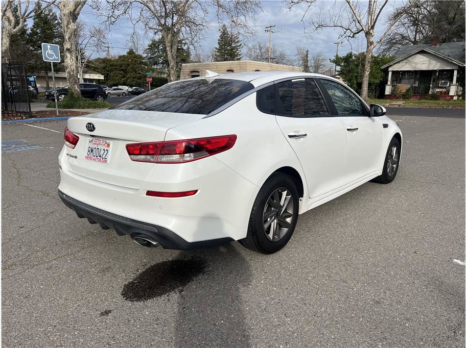 Used 2020 Kia Optima LX FWD image 5