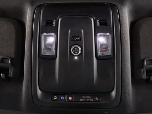 Used 2025 Chevrolet Tahoe RST image 28