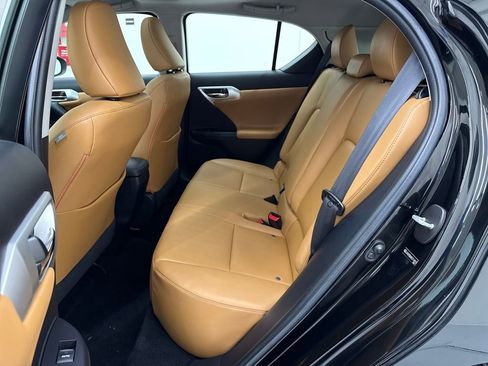 Used 2012 Lexus CT 200h image 24