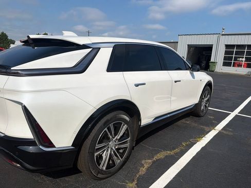 Certified 2024 Cadillac Lyriq Luxury RWD image 4