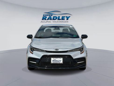Used 2020 Toyota Corolla SE FWD image 6