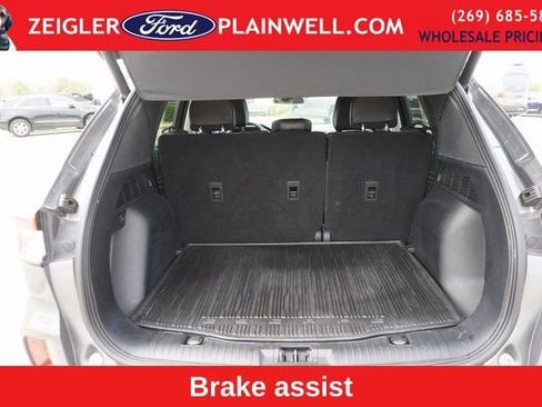 Used 2022 Ford Escape SEL image 10