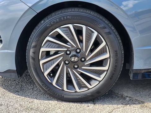 Used 2025 Hyundai Sonata SEL FWD image 10