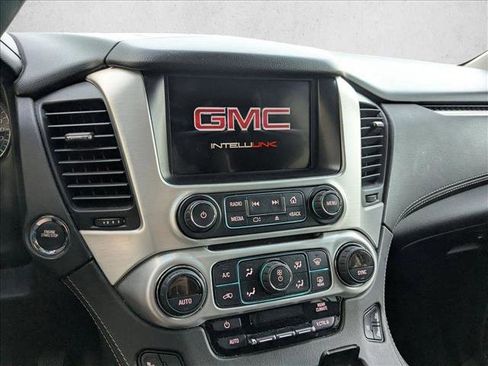 Used 2020 GMC Yukon XL SLT AWD/4WD image 9