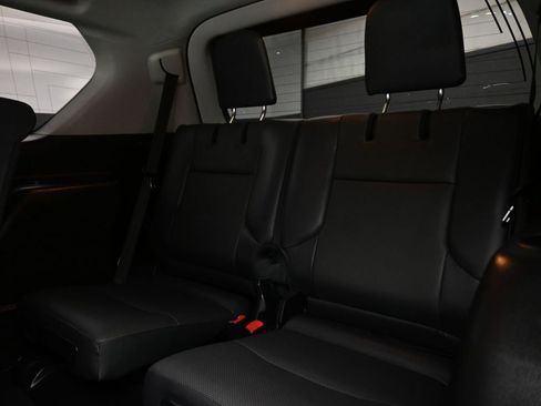 Used 2017 Lexus GX 460 w/ Navigation Package image 24