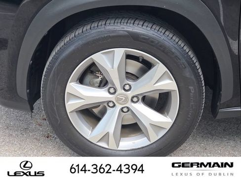 Used 2017 Lexus NX 300h AWD w/ Luxury Package image 13