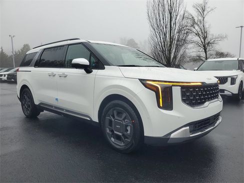 New 2026 Kia Carnival SX image 3