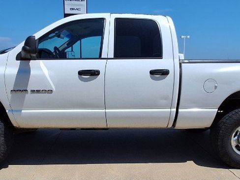 Used 2003 Dodge Ram 2500 Truck ST AWD/4WD image 5