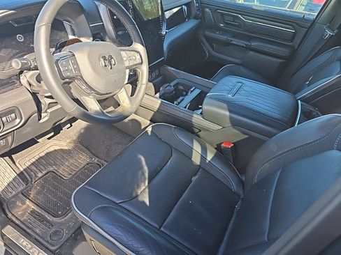 Used 2025 RAM 1500 Limited image 12
