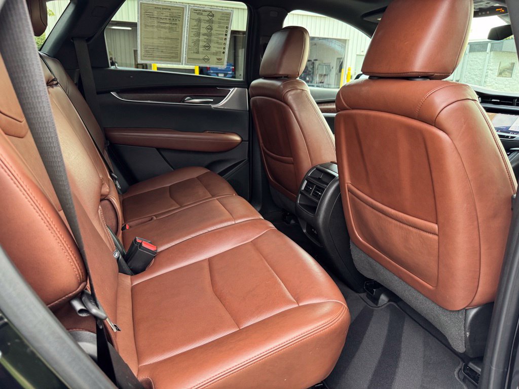 Certified 2023 Cadillac XT5 Sportv AWD/4WD image 32