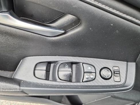 Used 2024 Nissan Sentra SV FWD image 16