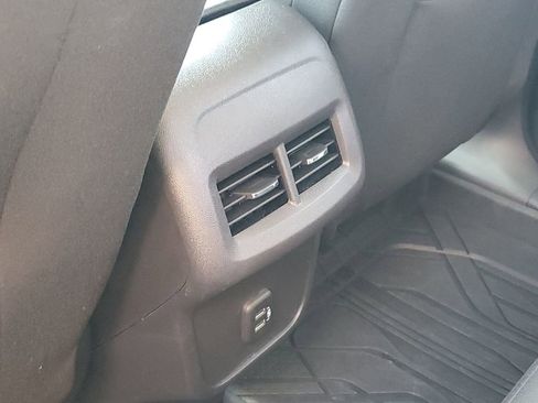 Certified 2024 Chevrolet Equinox LT w/ LPO, Floor Liner Package FWD image 31
