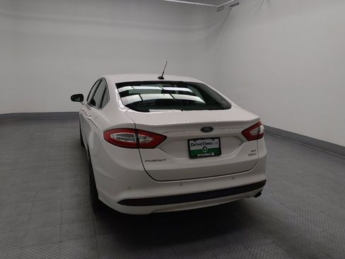 Used 2016 Ford Fusion SE w/ Equipment Group 202A FWD image 6