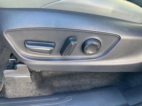 Certified 2025 Toyota Tacoma Trailhunter image 15