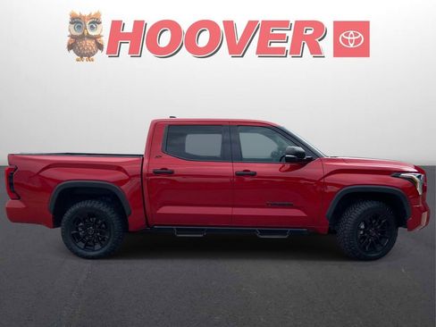 Used 2023 Toyota Tundra SR5 w/ SR5 Convenience Package AWD/4WD image 2
