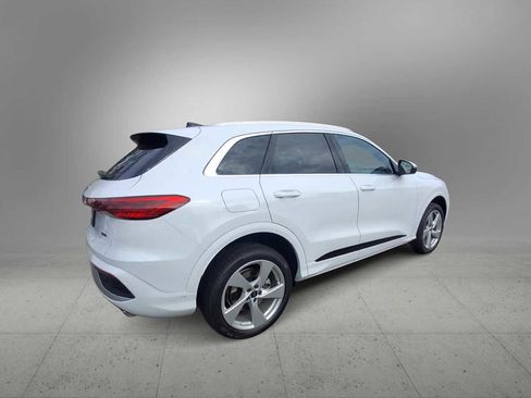 New 2025 Audi Q5 Premium Plus image 8