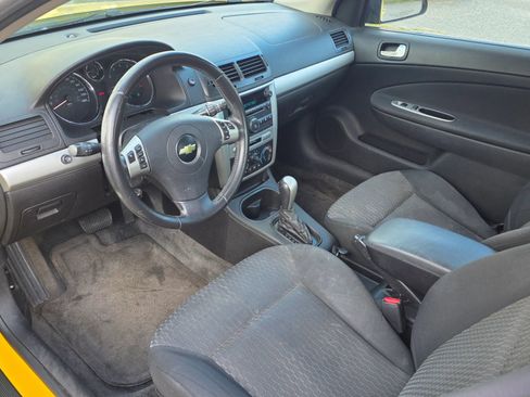 Used 2009 Chevrolet Cobalt LT w/ My Link Package image 9