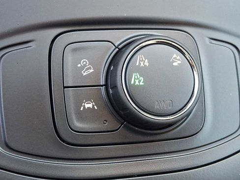 Certified 2024 GMC Terrain SLE w/ LPO, Floor Liner Package image 22