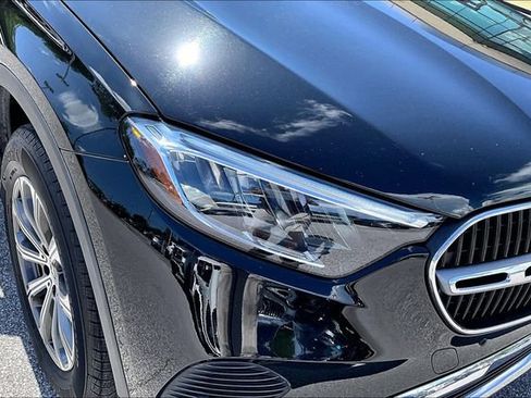 Certified 2024 Mercedes-Benz GLC 300 image 31