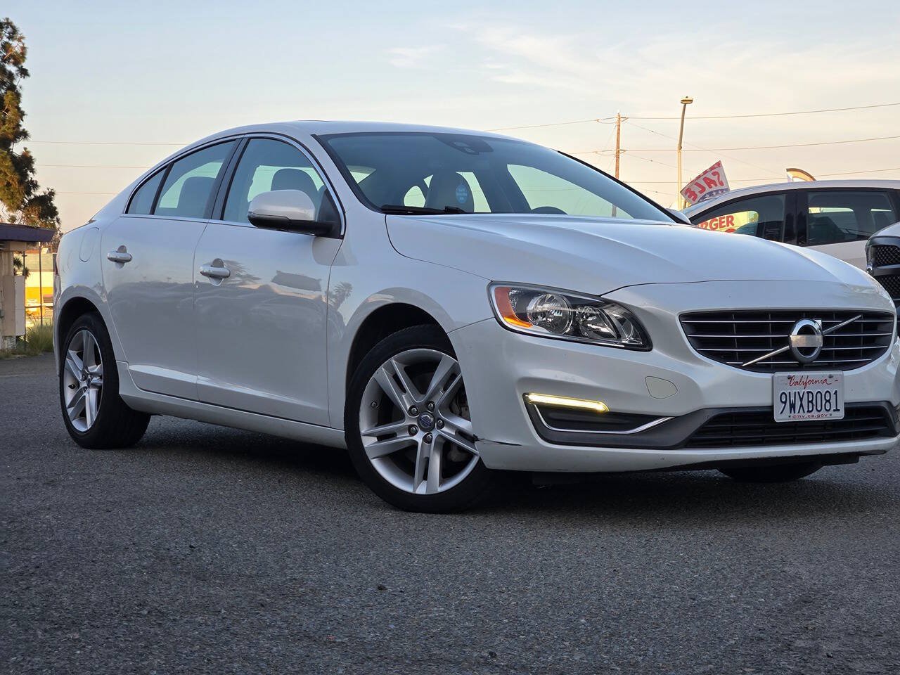 Used 2014 Volvo S60 T5 FWD image 4