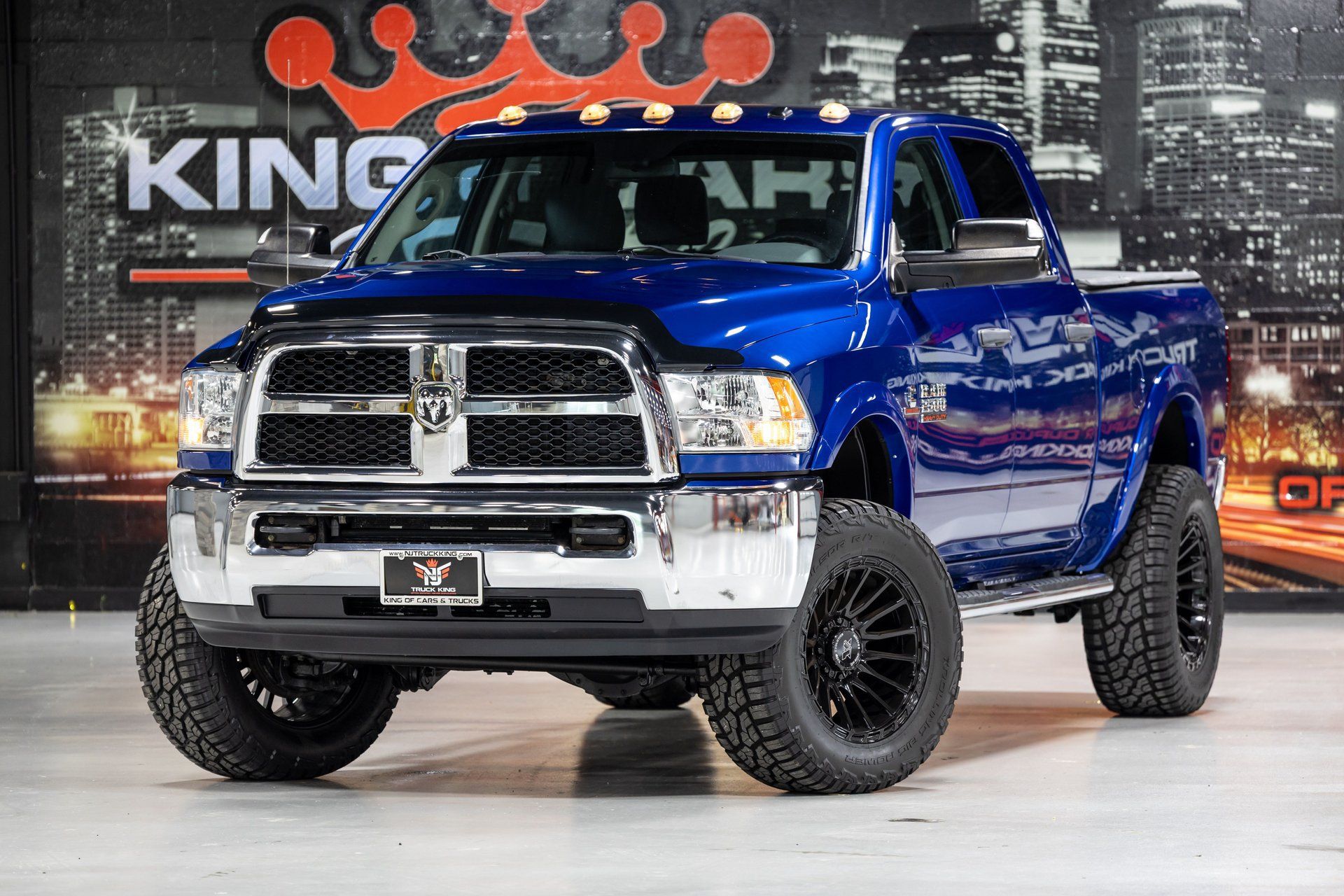 Used 2015 RAM 2500 Tradesman w/ Chrome Appearance Group AWD/4WD image 1
