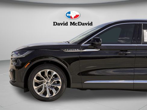 New 2026 Lincoln Aviator Reserve w/ Luxury Package RWD image 30