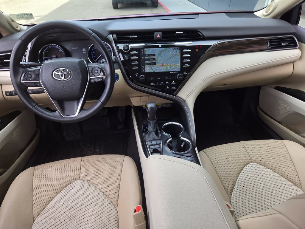 Used 2020 Toyota Camry XLE w/ Driver Assist Package FWD image 15