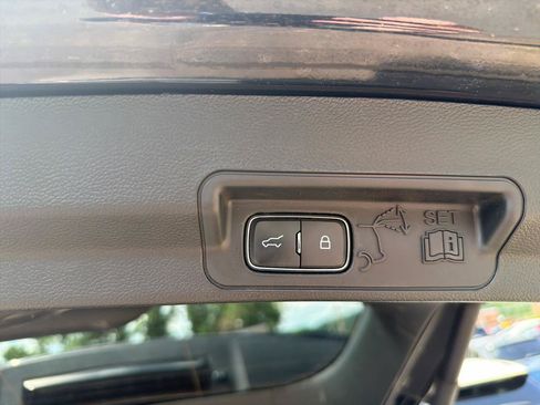 Used 2023 Ford Explorer XLT w/ Equipment Group 202A AWD/4WD image 12