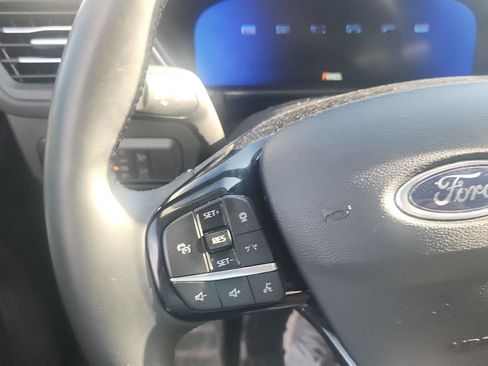 Used 2024 Ford Escape Platinum AWD/4WD image 12