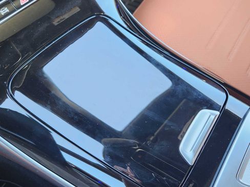 Used 2025 Mercedes-Benz C 300 4MATIC Sedan image 23