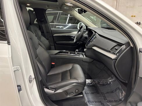 Certified 2023 Volvo XC90 B5 Core w/ Climate Package image 21