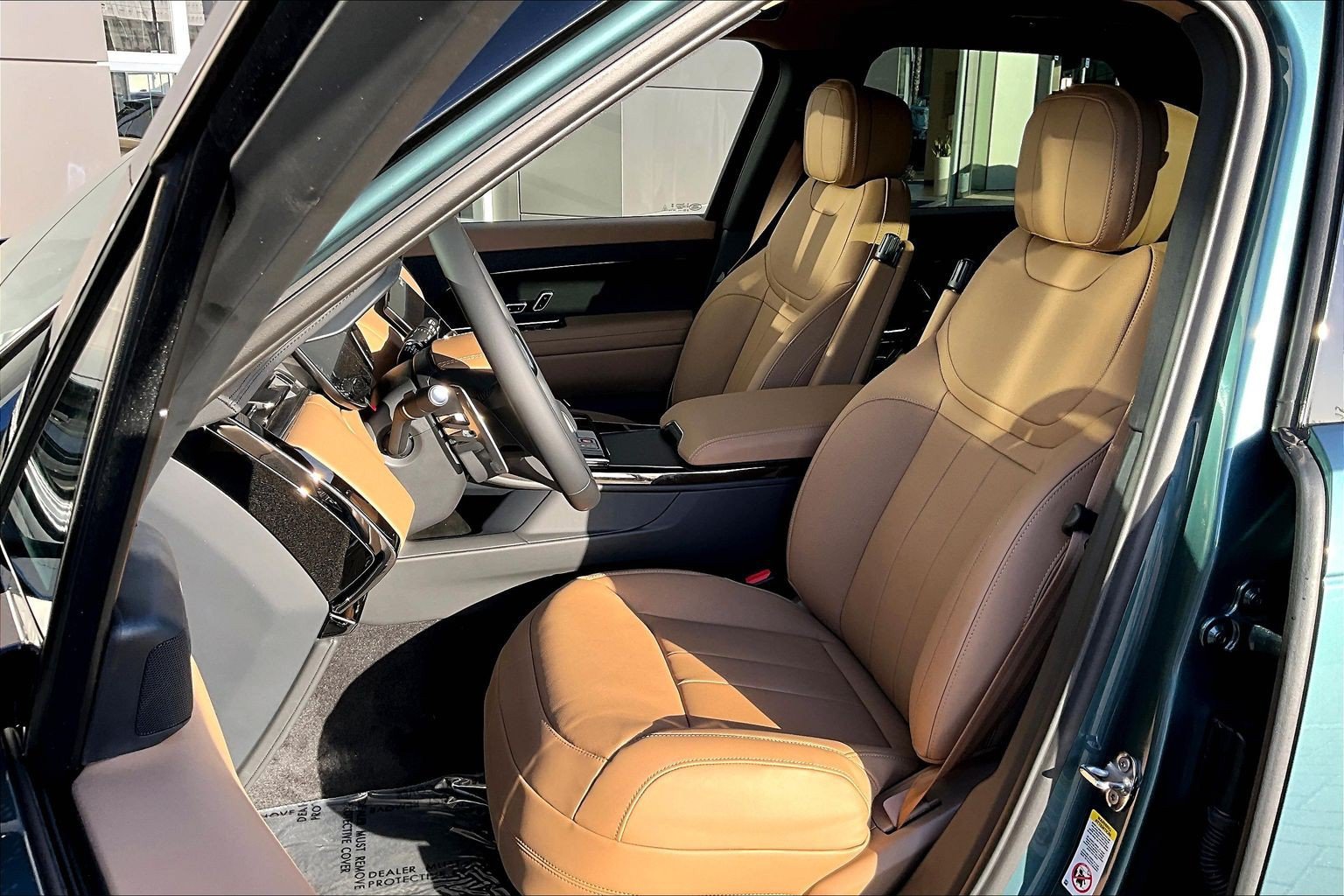 New 2027 Land Rover Range Rover Sport SE AWD/4WD image 9