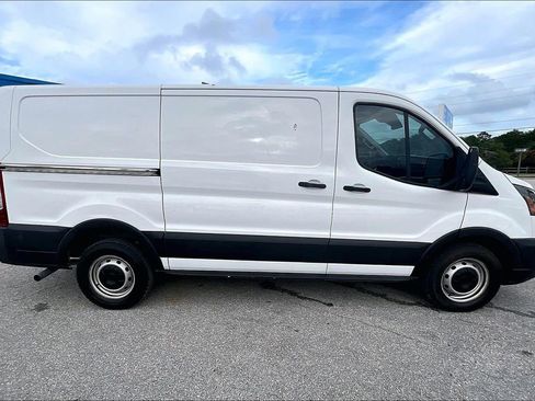 Used 2020 Ford Transit 150 image 16
