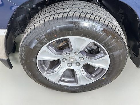 Used 2023 RAM 1500 Laramie AWD/4WD image 19