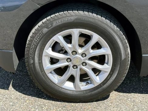 Used 2019 Chevrolet Equinox LT w/ Driver Convenience Package AWD/4WD image 10