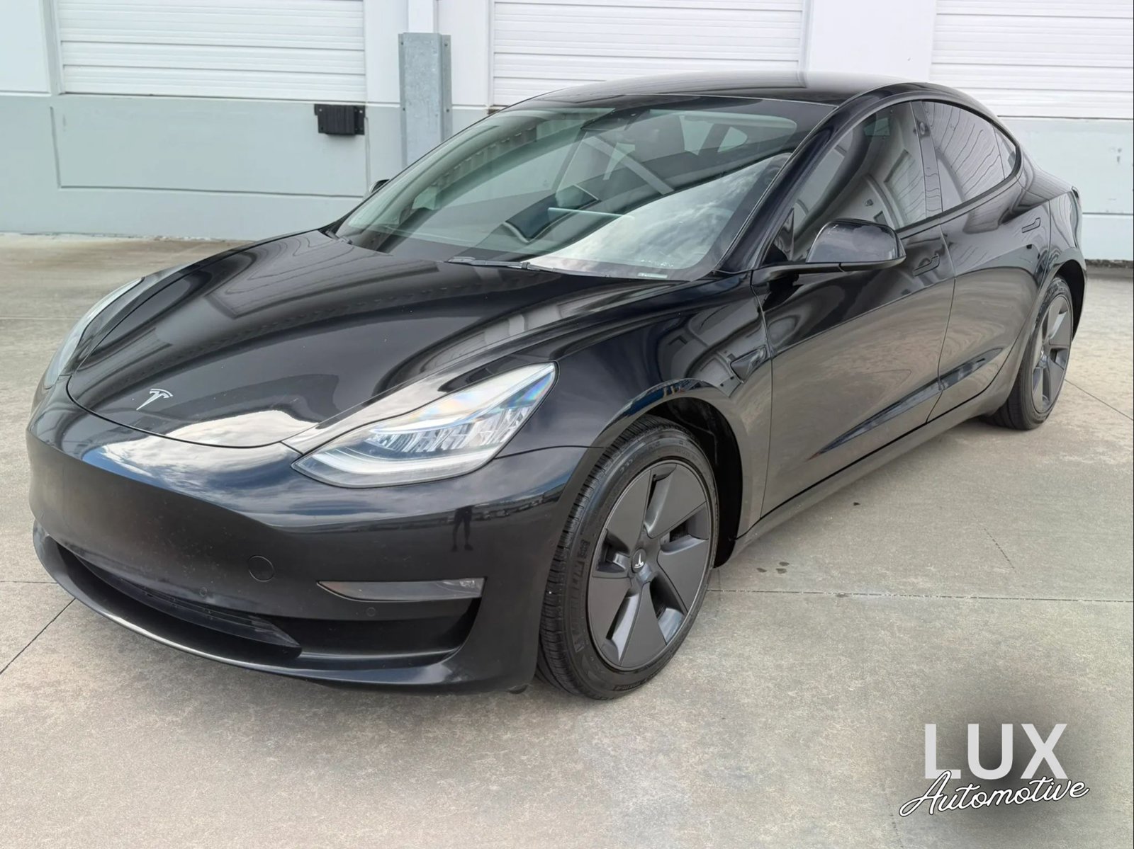 Used 2022 Tesla Model 3 Long Range AWD/4WD image 1
