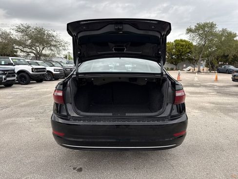 Used 2021 Volkswagen Jetta S w/ Driver Assistance Package image 23