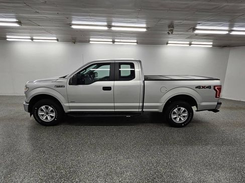 Used 2017 Ford F150 XL w/ Equipment Group 101A Mid AWD/4WD image 9