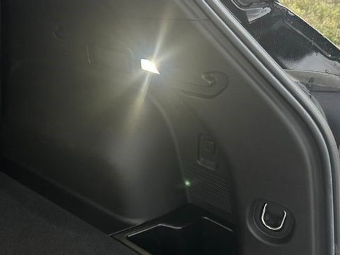 Certified 2021 Chevrolet Blazer RS w/ Enhanced Convenience Package image 14