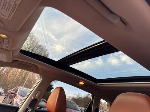 Used 2018 Nissan Rogue SL image 27