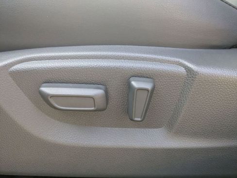 New 2026 Mitsubishi Eclipse Cross SE image 12