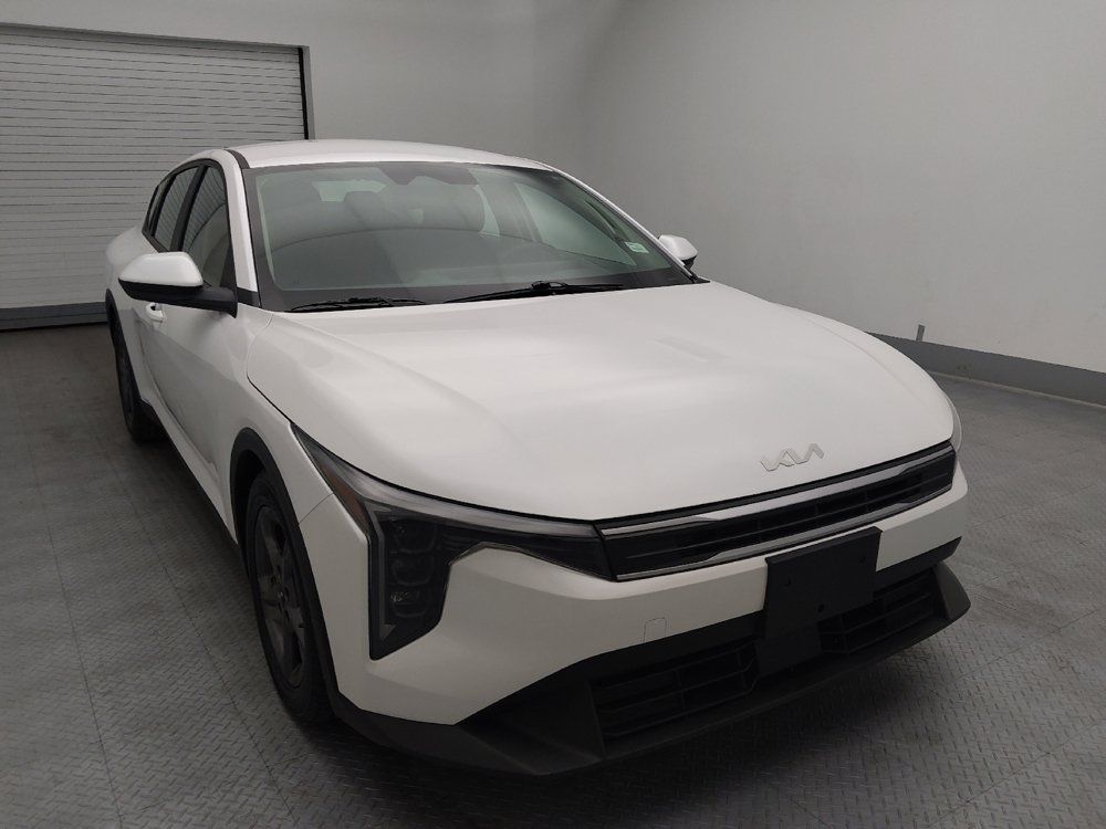 Used 2025 Kia K4 FWD image 14