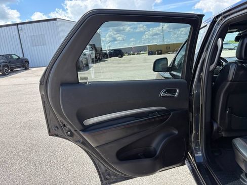 Used 2015 Dodge Durango R/T w/ Trailer Tow Group IV AWD/4WD image 35