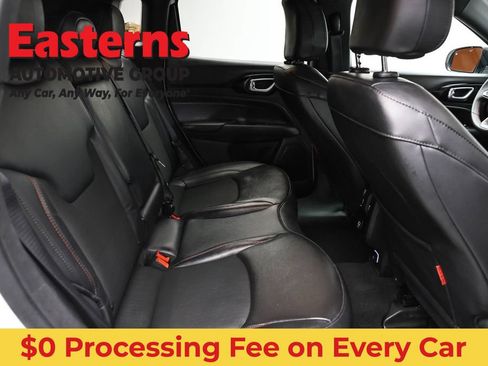 Used 2025 Jeep Compass Trailhawk AWD/4WD image 22