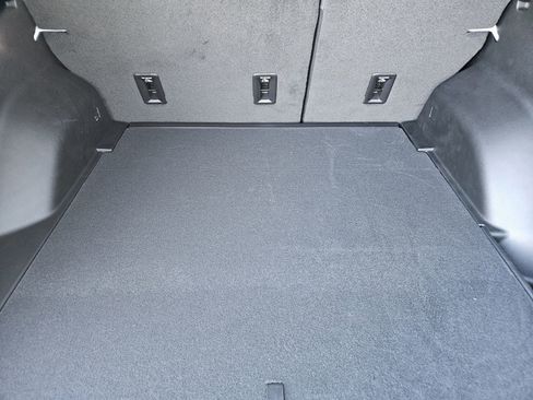 New 2026 Chevrolet Equinox EV LT image 27