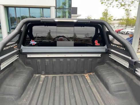 Used 2023 Nissan Frontier PRO-4X w/ Pro-4X Premium Package image 6