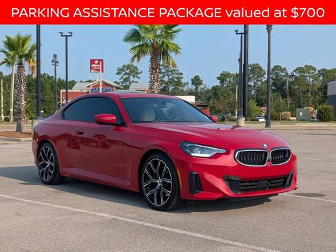 Used 2024 BMW 230i Coupe w/ Convenience Package RWD image 3