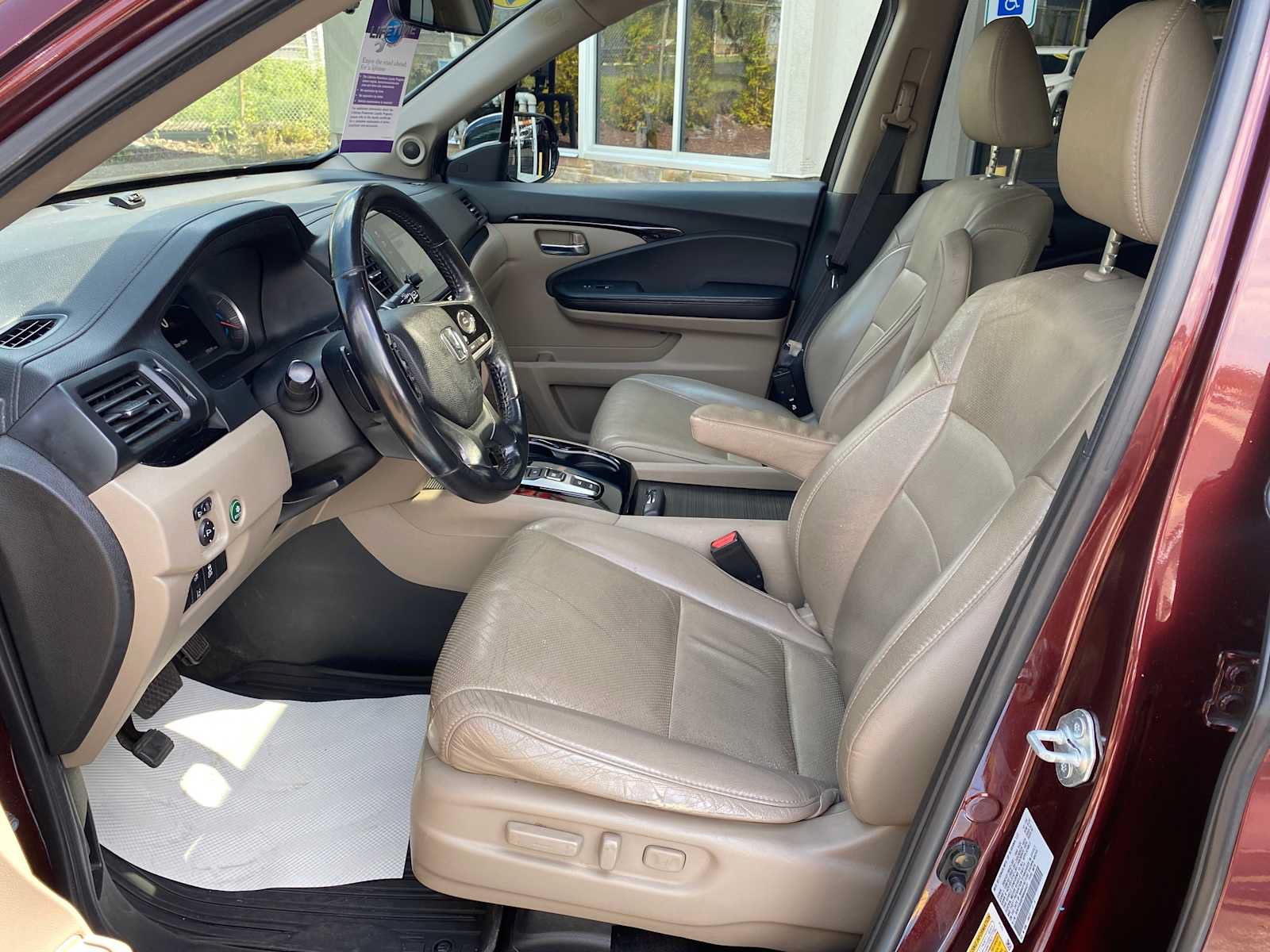 Used 2021 Honda Pilot Elite image 10