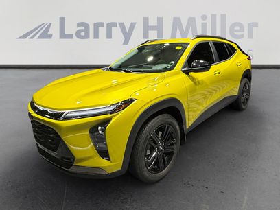 Used 2024 Chevrolet Trax ACTIV w/ Sunroof Package